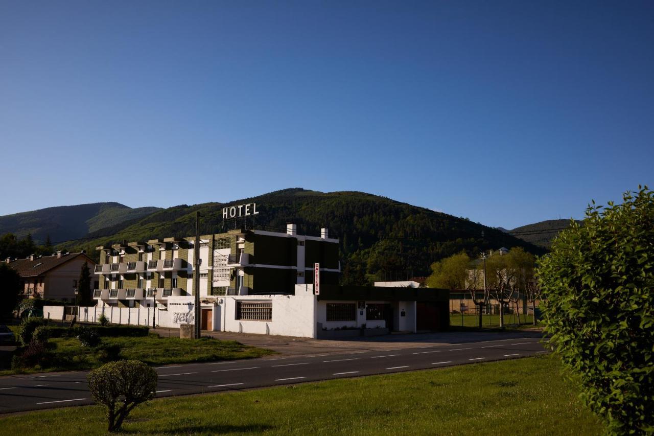 Hotel Del Trueno *